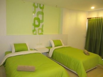 Nanachart Bangsaen,Bang Pla Soi>>Ban Khot,3 star