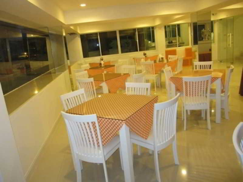 Nanachart Bangsaen,Bang Pla Soi>>Ban Khot,3 star