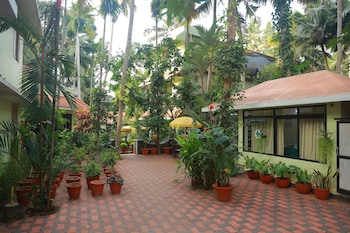 ideal ayurvedic resort