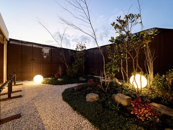 konjakuso osaka bentencho okujo teien rooftop garden