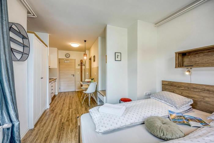 jantar apartments