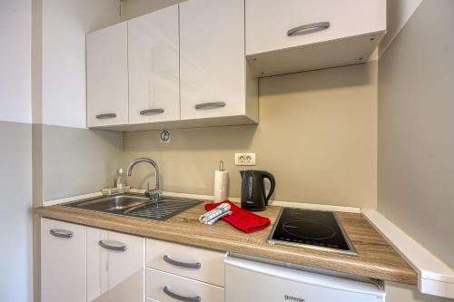 jantar apartments