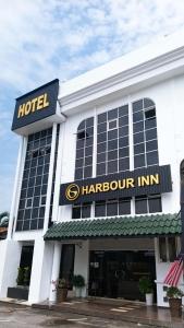 harbour inn melaka