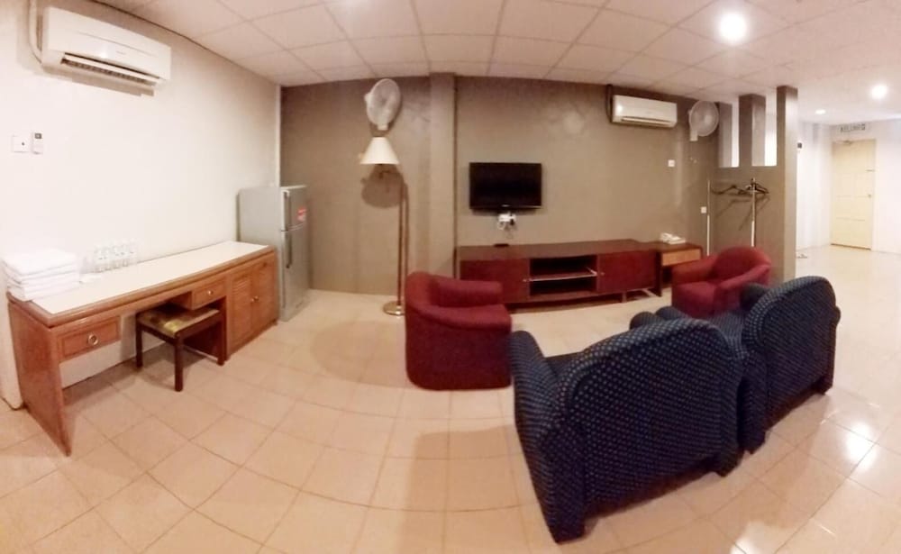 harbour inn melaka