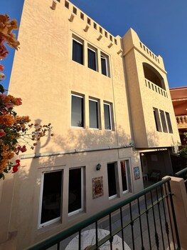 art point guesthouse