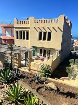 art point guesthouse