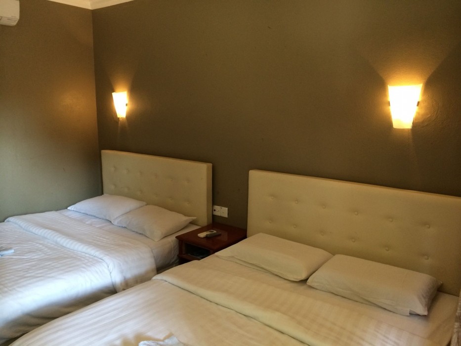 corrie chalet pantai cenang langkawi