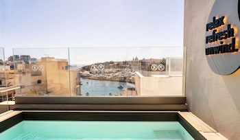 Stuart Rooms Gzira Promenade,,3 star