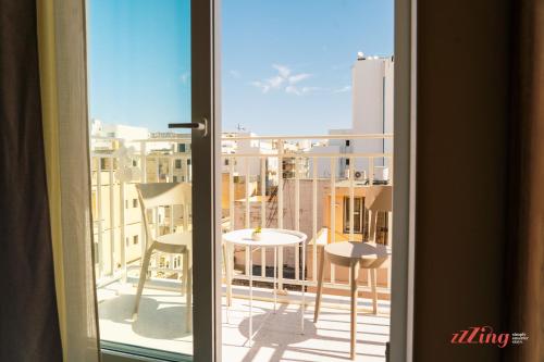 stuart rooms gzira promenade