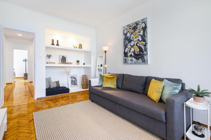 peaceful alges family home
