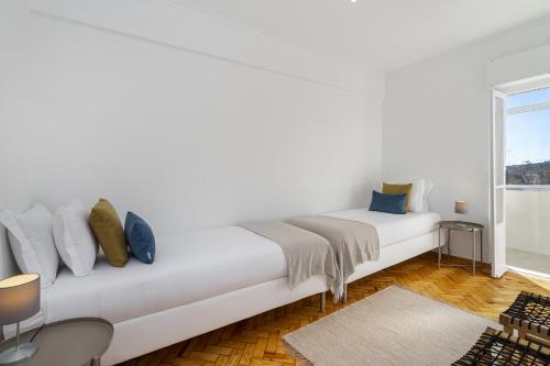 peaceful alges family home