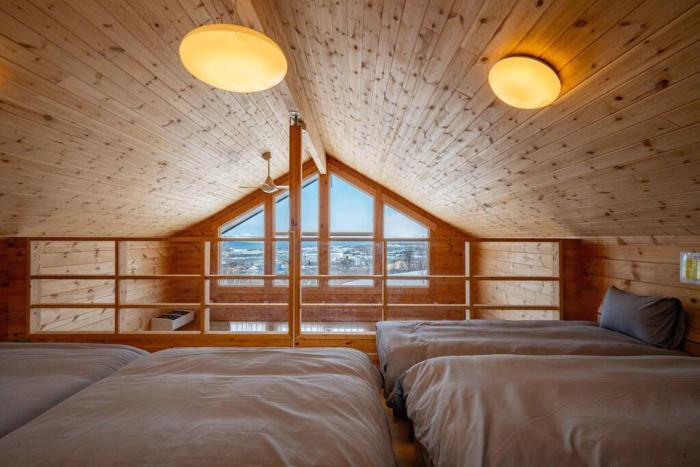 the crestview lodge