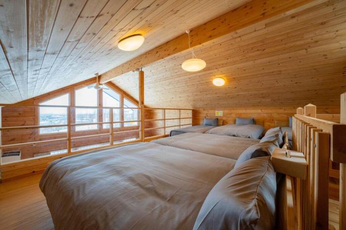 the crestview lodge