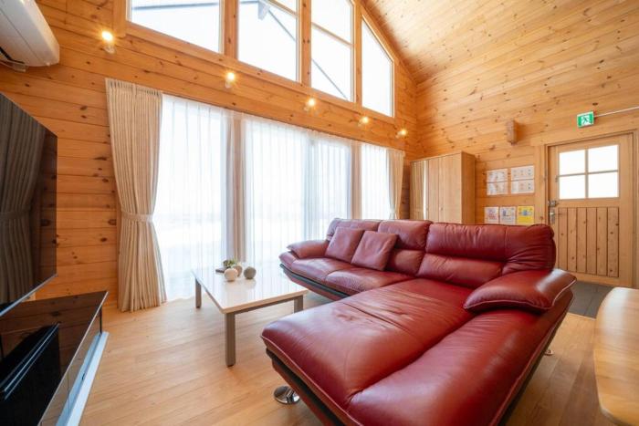 the crestview lodge