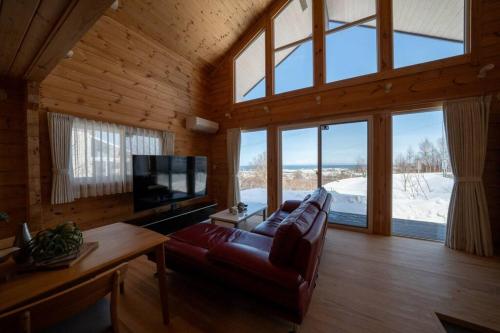 the crestview lodge