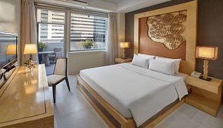 quest hotel and conference center