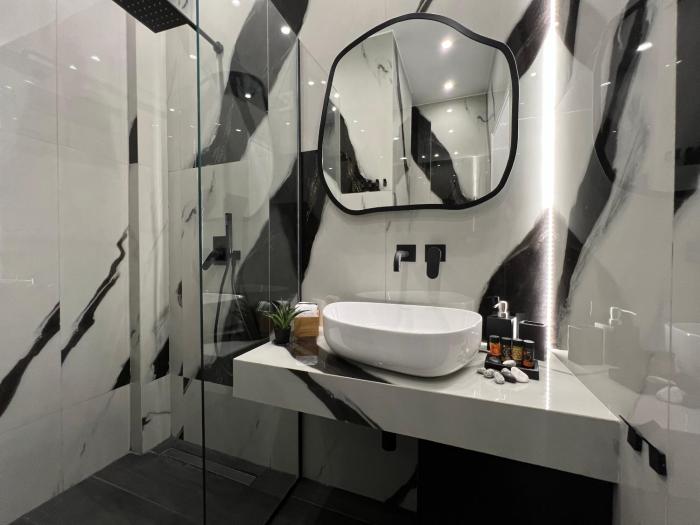 acropolis signature apartment
