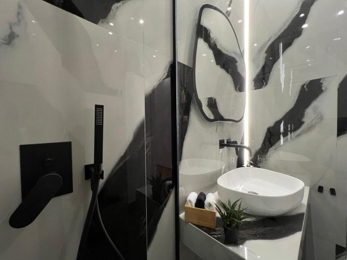 acropolis signature apartment