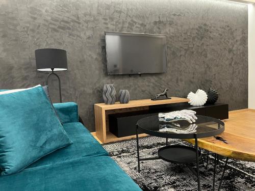 acropolis signature apartment