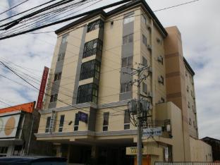 sampaguita suites plaza garcia