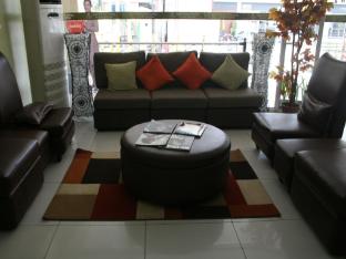 sampaguita suites plaza garcia