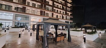 the signature apartment ghana