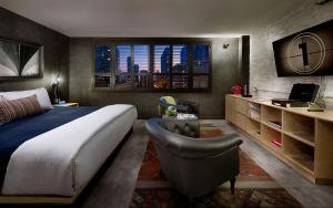 The Anndore House, Part Of Jdv By Hyatt,Markham>>Downtown Toronto,4 star