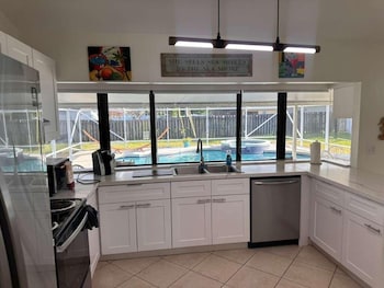 Port St Lucie 3Bd -2B,,2 star