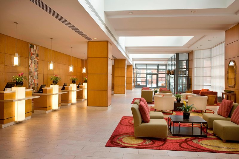marriott downtown at cf toronto eaton centre
