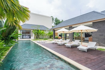 villa gantari by goro