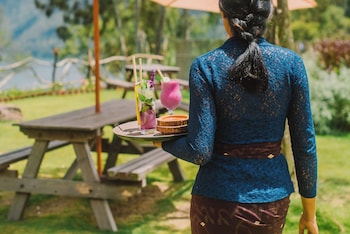 Alam Caldera Camp & Resto,,3 star