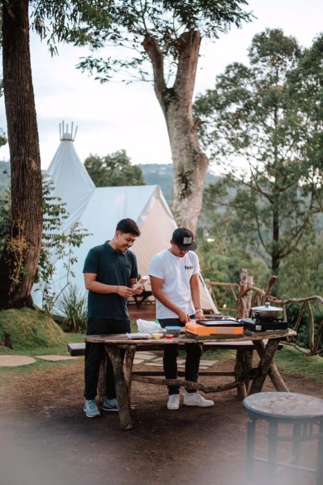 alam caldera camp and resto