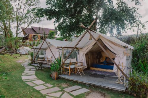 alam caldera camp and resto