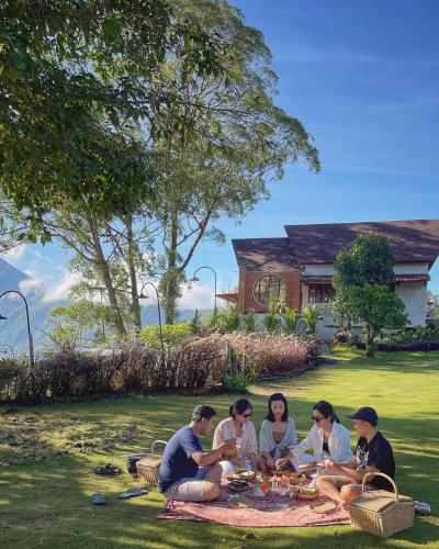 alam caldera camp and resto