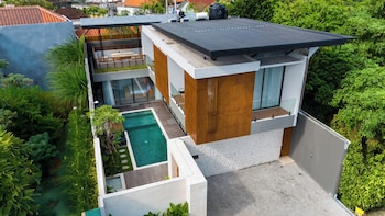 villa elena