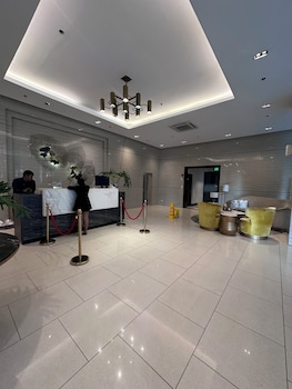 Mactan Newtown Omp Family Room,,4 star
