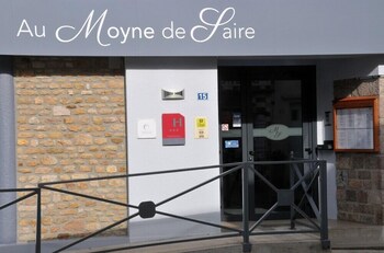 hotel au moyne de saire