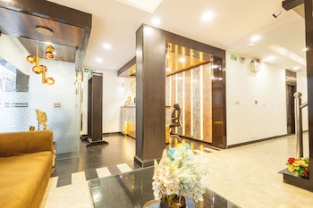 hotel cosmo near blk hospital karol bagh