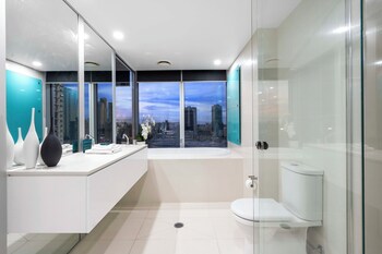 private q tower apartments wowstay