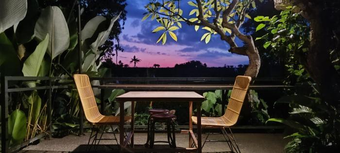 sunset shade villa