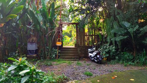 sunset shade villa