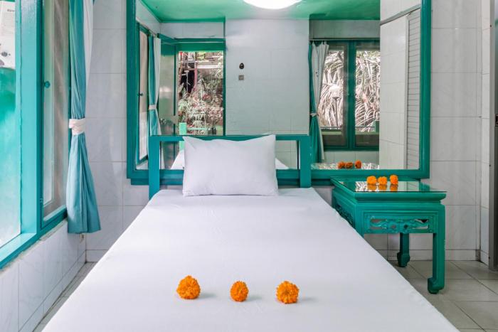 belvilla padma legian resort near monkey forestnearubud palace