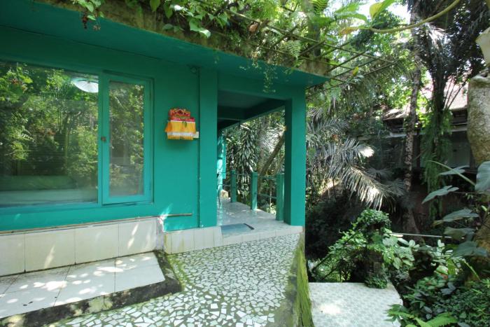 belvilla padma legian resort near monkey forestnearubud palace