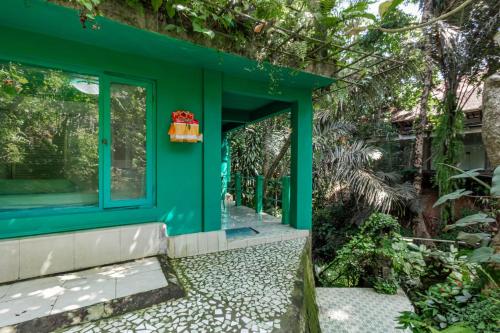 belvilla padma legian resort near monkey forestnearubud palace