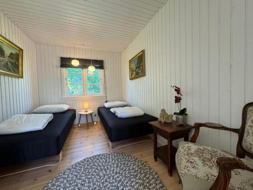 big renovated cottage with soul and love