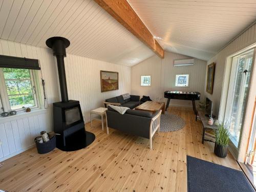 big renovated cottage with soul and love