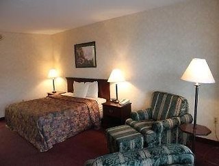 relax inn greeneville