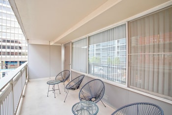 restful stay in dc apartments