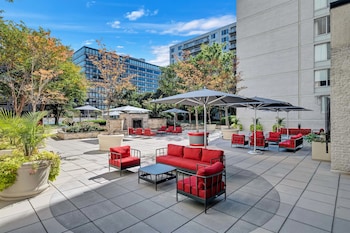 restful stay in dc apartments