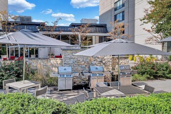 restful stay in dc apartments